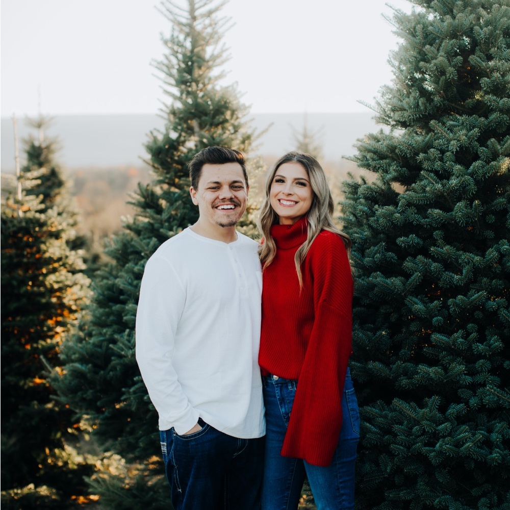 Meet your Posher, Emilee